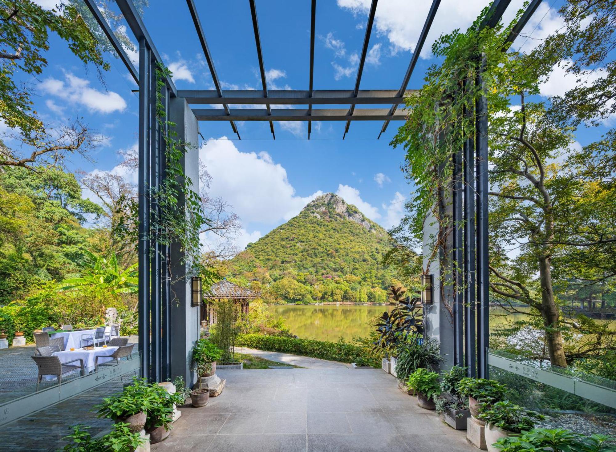 Guilin Heshe Lakeside Resort Exterior photo