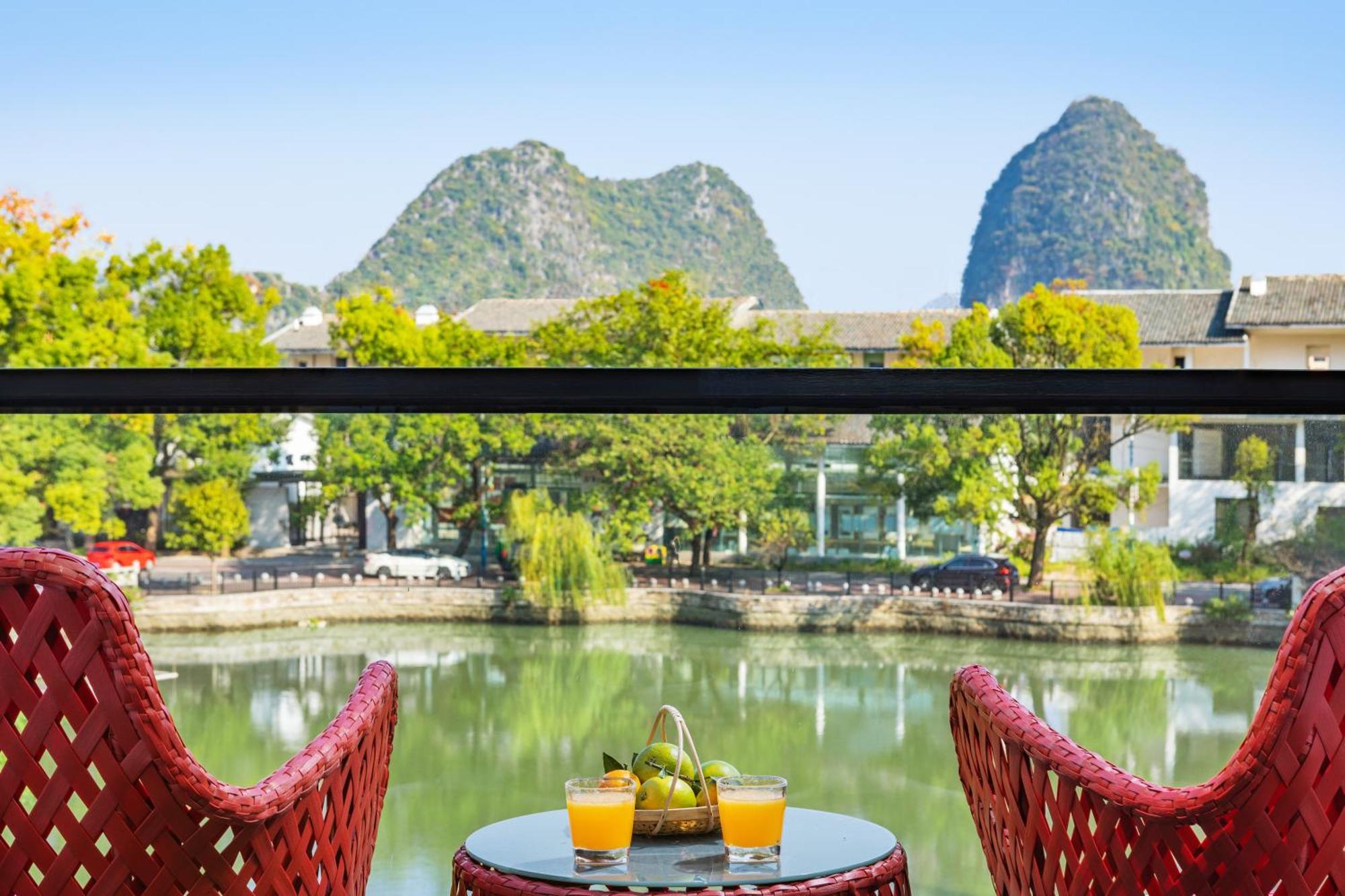 Guilin Heshe Lakeside Resort Exterior photo